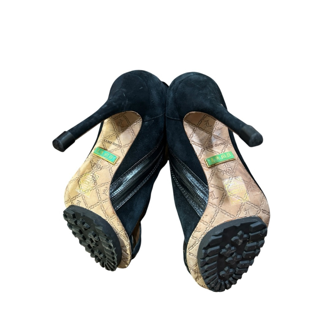 Women's L.A.M.B. Black Suede Cutout Heels Size 7.5 with Gold Zipper - Picture 8 of 9